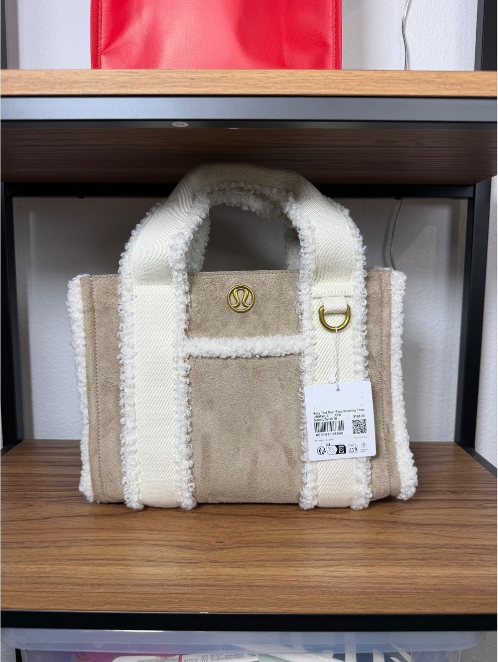 Lululemon Boxy Tote Mini Shearling Trim Bag 4.5L - Sheer Oak & Light Ivory NWT
